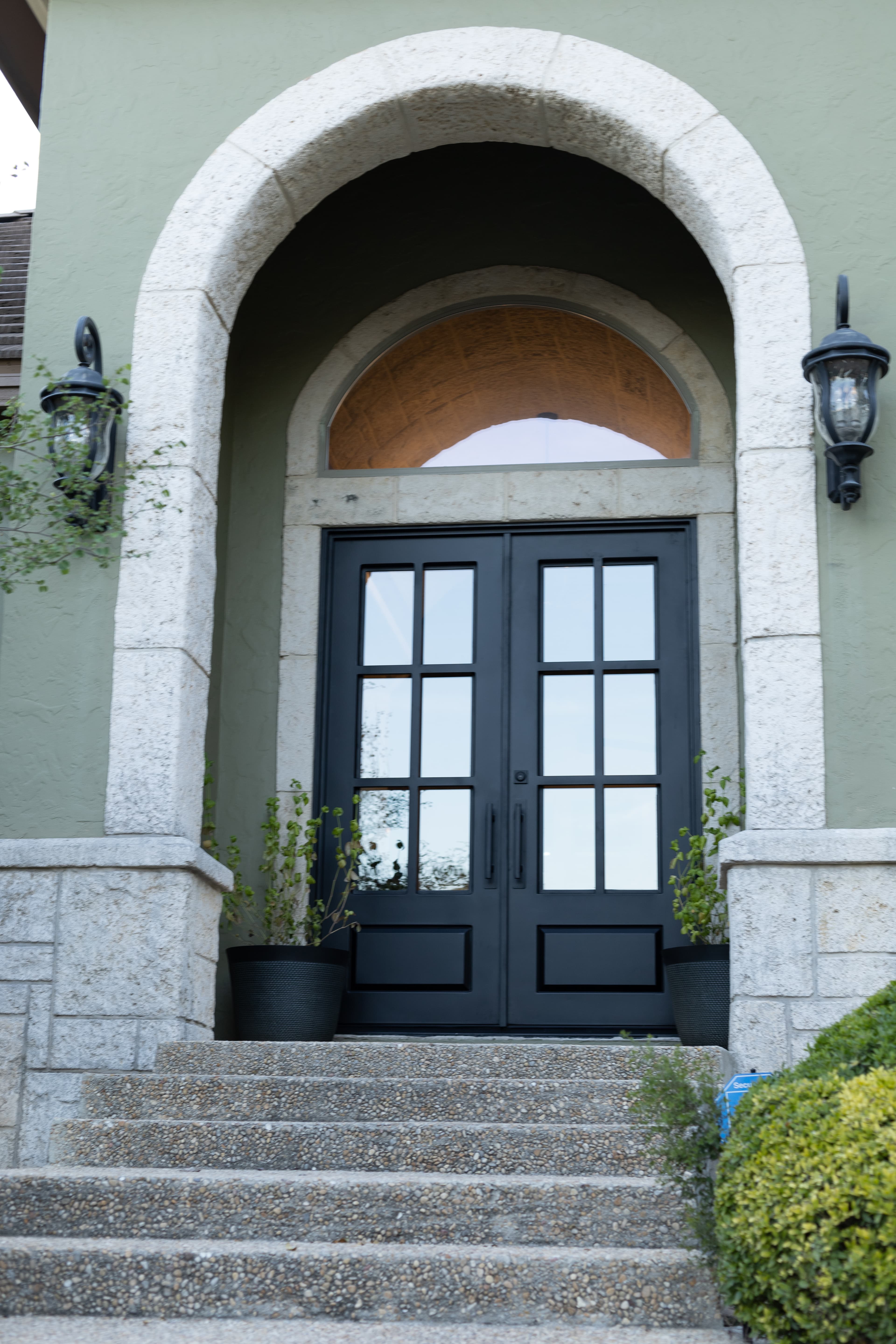 Grand Classical Entry